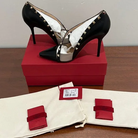 NIB Valentino Garavani Rockstud Leather d'Orsay Pumps - Picture 10 of 11